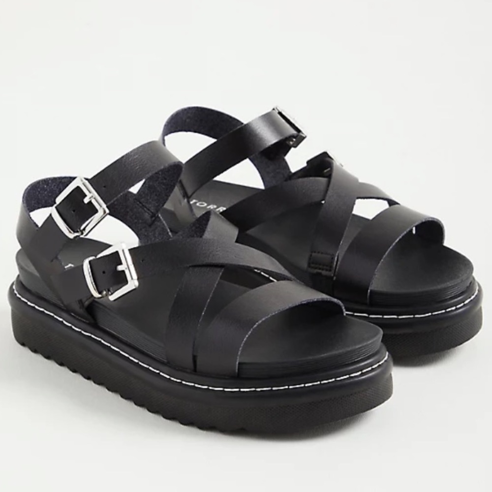 NWT Torrid Gladiator Flatform faux leather sandal WW